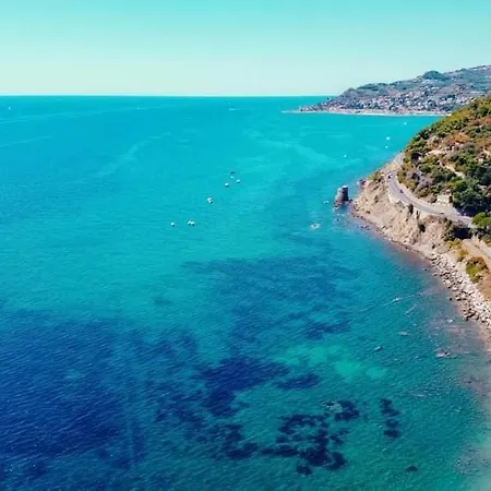 Lovely For A Dream Vacation *