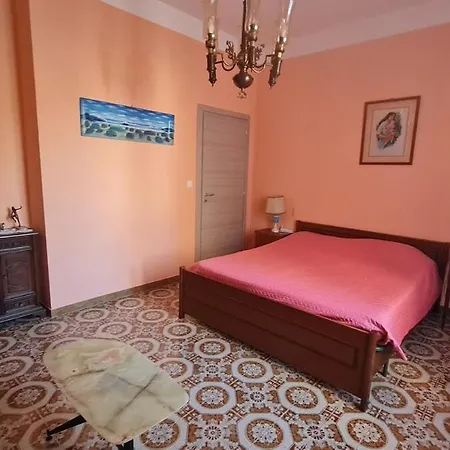 Lovely For A Dream Vacation * Imperia